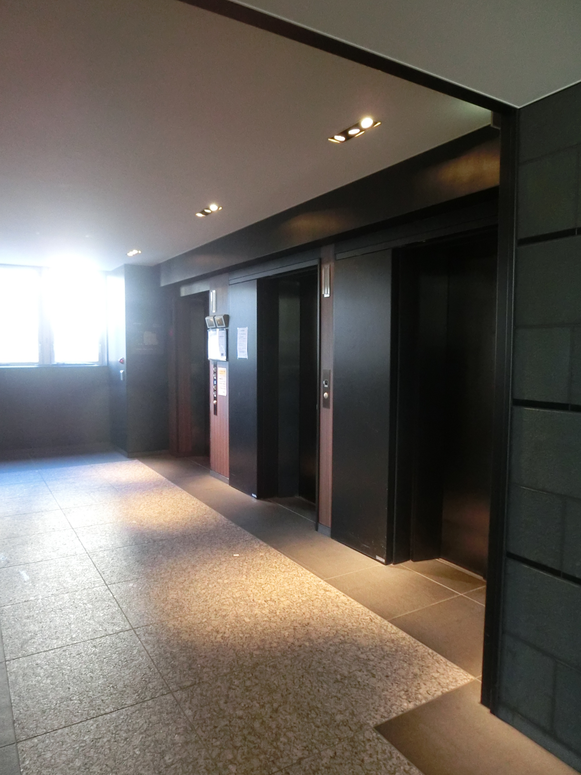 エレベーターの画像